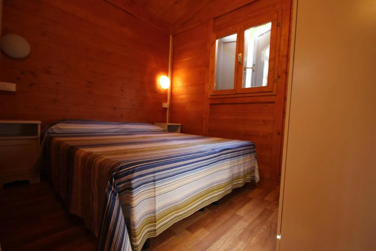 キャンプ場 Camping Calatella Parco Di Vacanza マリーナ・ディ・マッサ イタリア