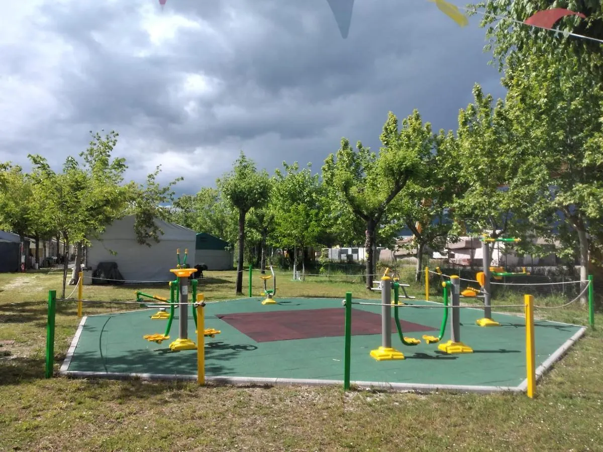 キャンプ場 Camping Calatella Parco Di Vacanza マリーナ・ディ・マッサ